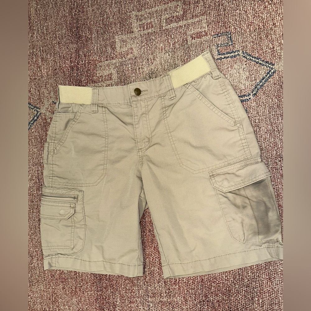 Carhartt women’s original fit cargo shorts size 6 khaki